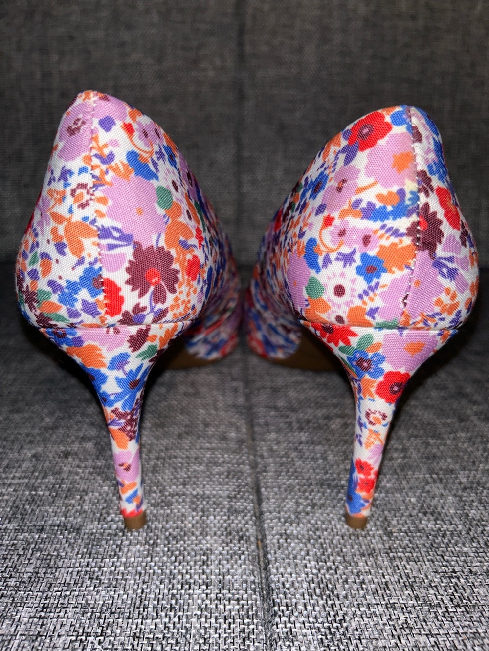 Kelly & Katie Floral Pointed Pumps in Blue, Red & Pink - Picture 5 of 8